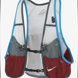 Nike Men's Running Trail Vest - Pure Platinum/Hasta N1000599-012 Size Small